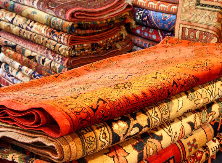 قالیشویی در خانه اصفهان
